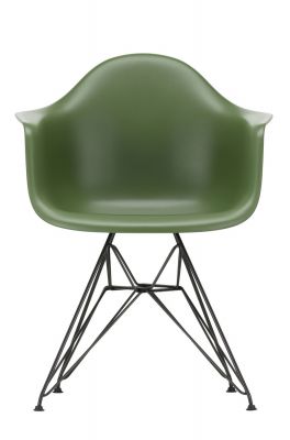 Eames Plastic Arm Chair in Waldgrün mit schwarzem Eiffelturm-Untergestell von Vitra.